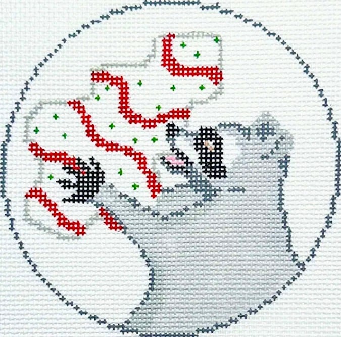 Raccoon-Christmas Treat Raccoon-Christmas Treat